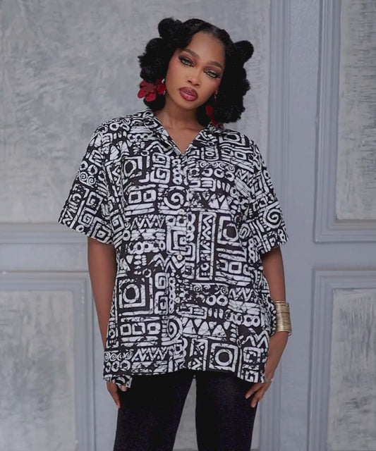 The Nia Geometric Patterned Short-Sleeve Shirt