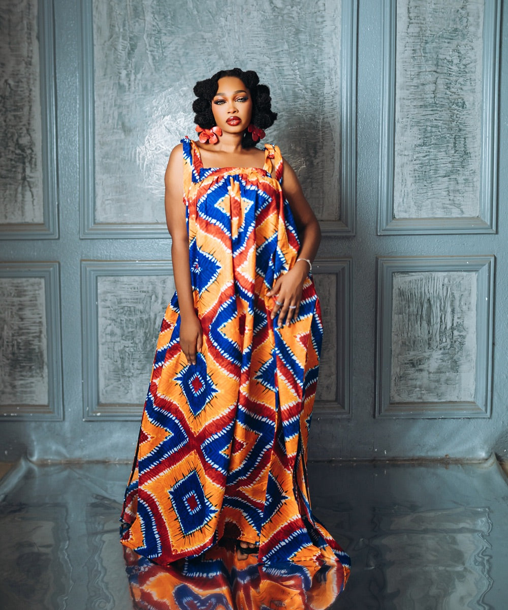 The Nia Sleevless Floor Length Free Gown - Multicoloured