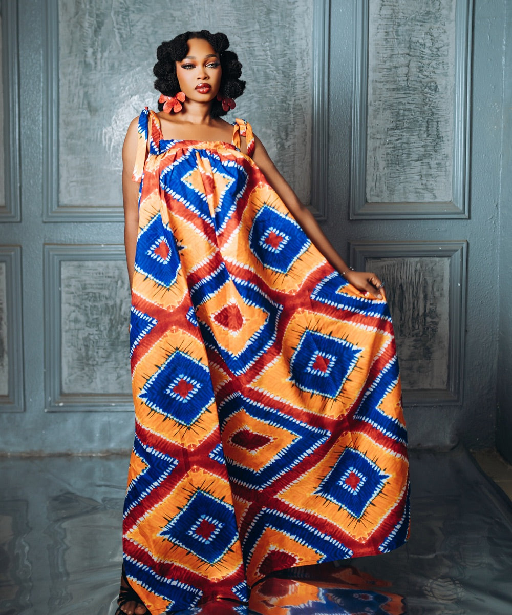 The Nia Sleevless Floor Length Free Gown - Multicoloured